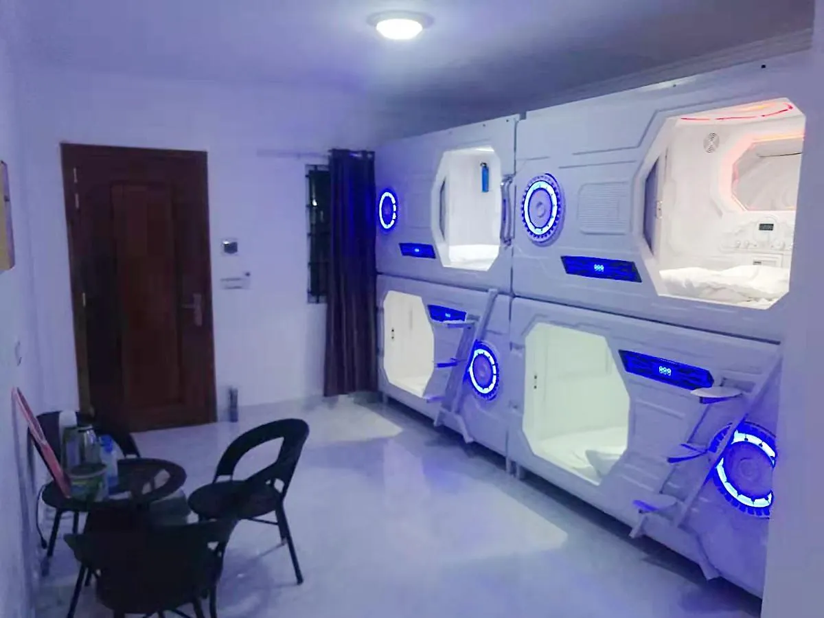 ***  סיהאנוקוויל Red Lantern Hanting Hotel Sihanouk - 西港红灯笼汉庭酒店 קמבודיה